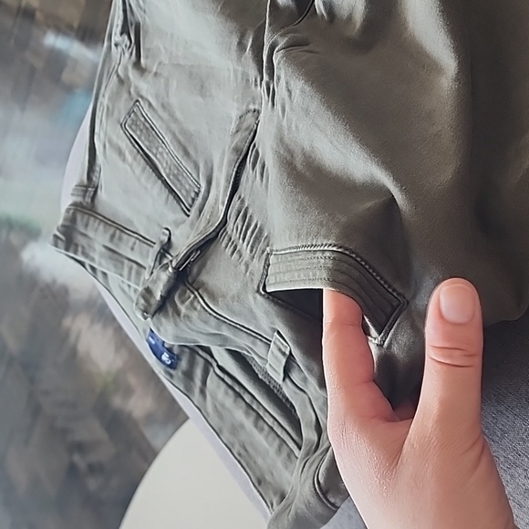 Women's Gap camo/moss green business casual legging. - Picture 4 of 14